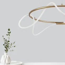 Lampadari Moderni-Selezionato da Mazzolaluce Lampadario oro per soggiorno moderno tubo led 43w 3000k