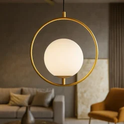 Lampadari Moderni-Selezionato da Mazzolaluce Lampadario oro sfera vetro bianco stile contemporaneo