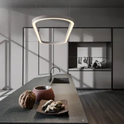 Lampadari Cucina-Selezionato da Mazzolaluce Lampadario ovale bianco led per isola penisola cucina moderna