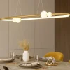 Lampadari Moderni-Selezionato da Mazzolaluce Lampadario ovale oro per soggiorno moderno