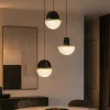 Lampadari Moderni-Selezionato da Mazzolaluce Lampadario 3 pendenti a sospensione marmo nero vetro effetto nuvola per sala da pranzo moderna