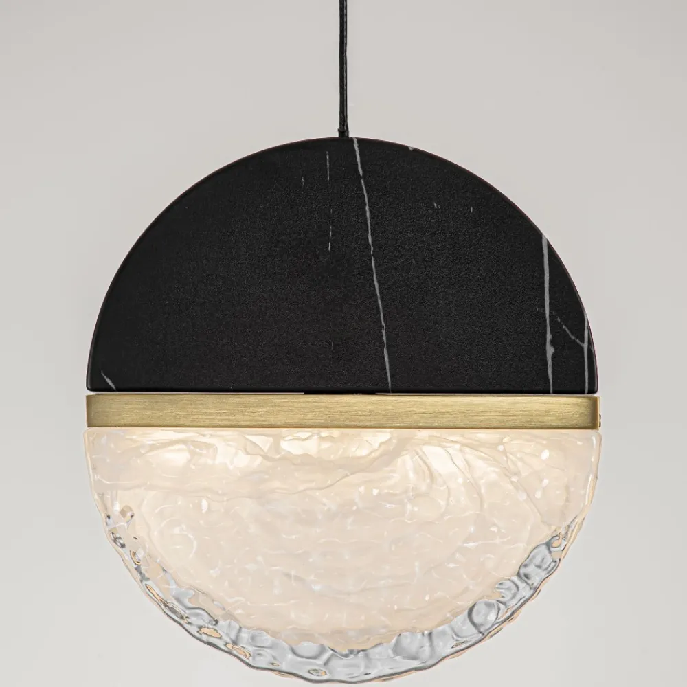 Lampadari Moderni-Selezionato da Mazzolaluce Lampadario 3 pendenti a sospensione marmo nero vetro effetto nuvola per sala da pranzo moderna