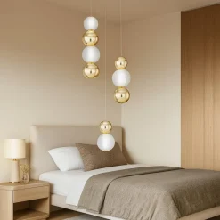 Lampadario Camera Da Letto-Selezionato da Mazzolaluce Lampadario per camera da letto classica 3 sfere pendenti oro
