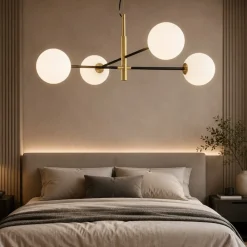 Lampadario Camera Da Letto-Selezionato da Mazzolaluce Lampadario per camera da letto design oro nero
