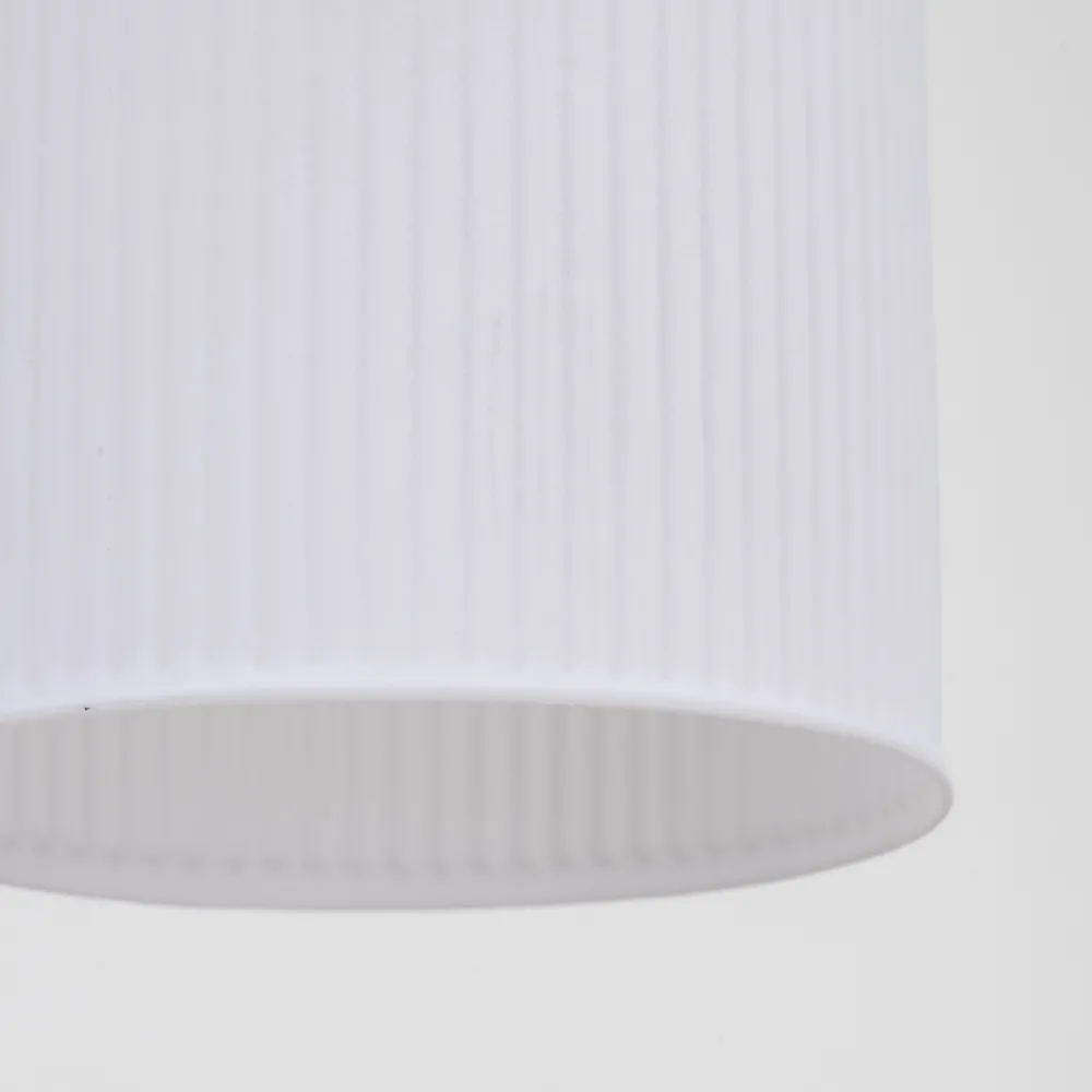 Lampadario Camera Da Letto-Selezionato da Mazzolaluce lampadario per camera da letto stile contemporaneo 3 vetri pendenti bianco ambra