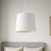 Lampadario Camera Da Letto-Selezionato da Mazzolaluce Lampadario per camera da letto paralume bianco design struttura metallo