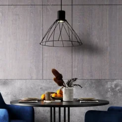Lampadari Cucina-Selezionato da Mazzolaluce Lampadario per cucina a cono nero 29 cm diffusore a gabbia