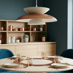 Lampadari Cucina-Selezionato da Mazzolaluce Lampadario per cucina bianco beige design moderno in metallo
