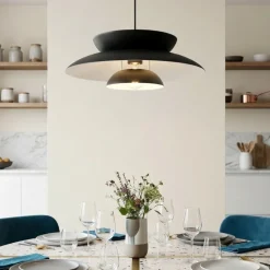 Lampadari Cucina-Selezionato da Mazzolaluce Lampadario per cucina di metallo nero design moderno