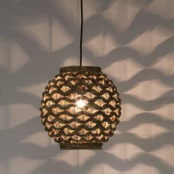 Lampadari Moderni-Selezionato da Mazzolaluce Lampadario per sala da pranzo sfera di rattan e giacinto essiccato