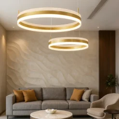 Lampadari Moderni-Selezionato da Mazzolaluce Lampadario per salone doppio cerchio oro led 3000k dimmerabile