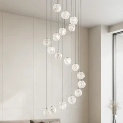 Lampadari Moderni-Selezionato da Mazzolaluce Lampadario per salone moderno pendenti vetri a grappolo