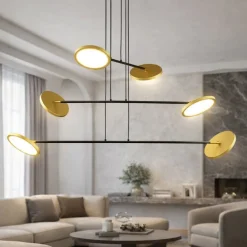 Lampadari Moderni-Selezionato da Mazzolaluce Lampadario per salotto moderno led 3000k orientabili nero e oro