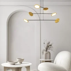 Lampadari Moderni-Selezionato da Mazzolaluce Lampadario per salotto moderno led 3000k orientabili nero e oro