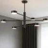 Lampadari Moderni-Selezionato da Mazzolaluce Lampadario per soggiorno moderno nero luci girevoli
