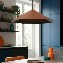 Lampadari Cucina-Selezionato da Mazzolaluce Lampadario per tavolo da cucina cono rame led dimemrabile