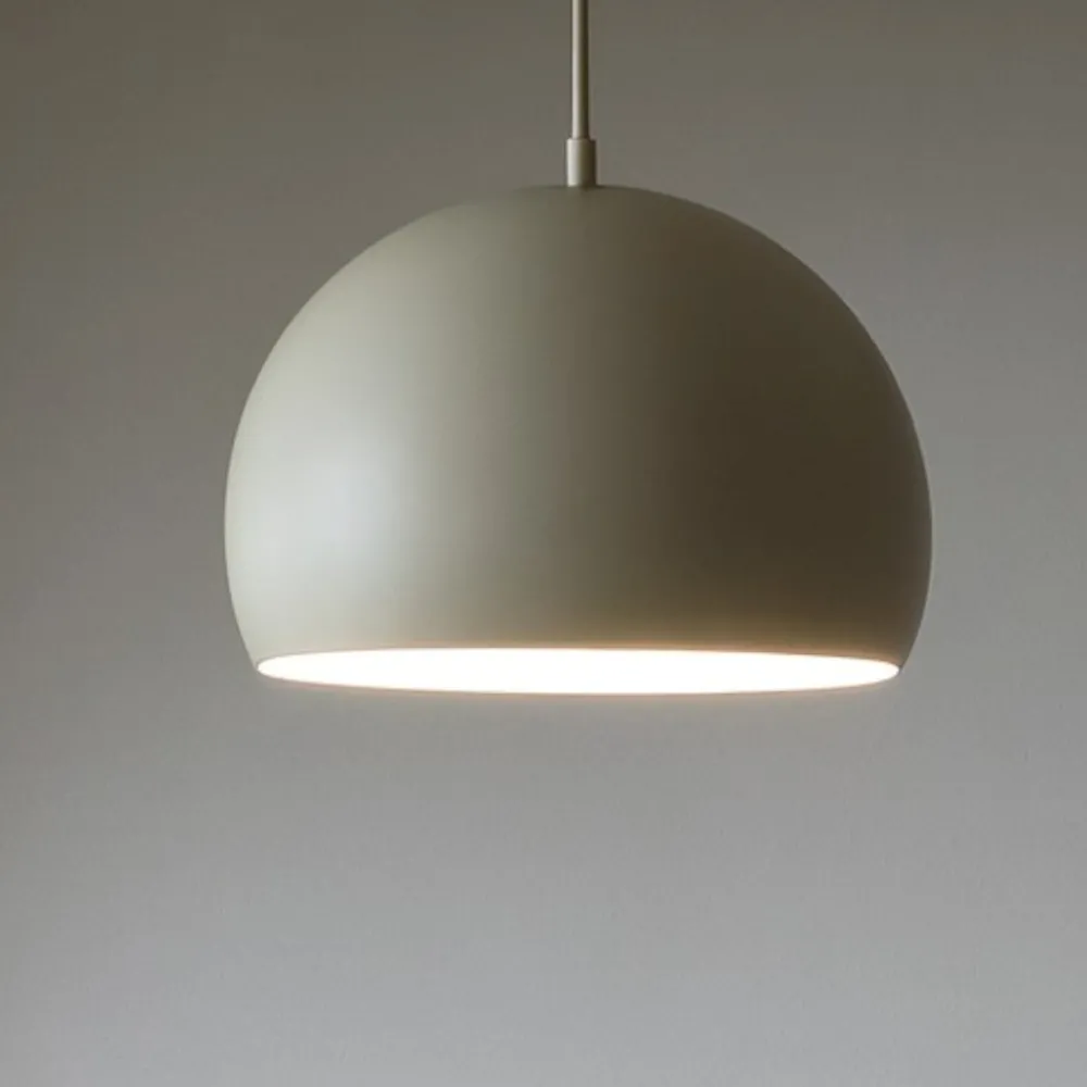 Lampadari Cucina-Selezionato da Mazzolaluce Lampadario per tavolo da cucina a cupola beige 27 cm