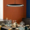 Lampadari Moderni-Selezionato da Mazzolaluce Lampadario per tavolo da pranzo disco nero led 3000k dimmerabile