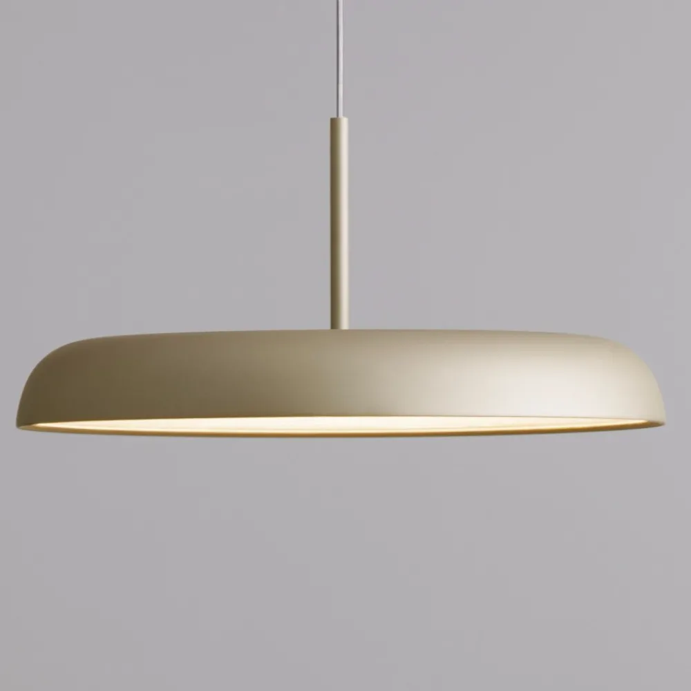 Lampadari Moderni-Selezionato da Mazzolaluce Lampadario per tavolo da pranzo led cct oro champagne