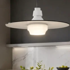 Lampadari Cucina-Selezionato da Mazzolaluce Lampadario piatto 45 cm a sospensione in vetro bianco fume design moderno per cucina