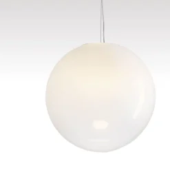 Lampadari Moderni-Selezionato da Mazzolaluce Lampadario sfera bianco sfumato in vetro 50 cm led 15w 3000k dimmerabile