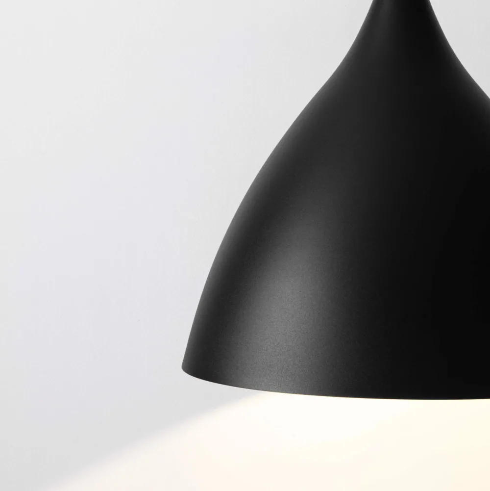 Lampadari Cucina-Selezionato da Mazzolaluce Lampadario topia cupola nera per sala da pranzo cucina