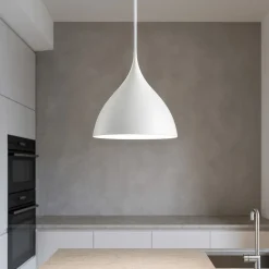 Lampadari Cucina-Selezionato da Mazzolaluce Lampadario topia per cucina moderna cupola metallo bianco