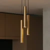 Lampadari Cucina-Selezionato da Mazzolaluce Lampadario tre cilindri grappolo oro per tavolo cucina
