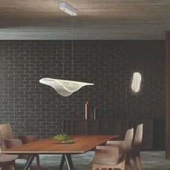 Lampadari Moderni-Selezionato da Mazzolaluce Lampadario vela moderna led 40w 3000k per tavolo da soggiorno