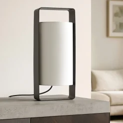 Lampade Da Tavolo-Selezionato da Mazzolaluce Lampade da tavolo moderne per interni in tessuto bianco nero