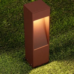 Lampioni Da Giardino-Selezionato da Mazzolaluce Lampioncino corten moderno da giardino squadrato led 7w 3000k