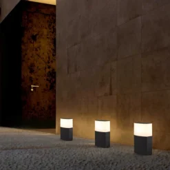 Lampioni Da Giardino-Selezionato da Mazzolaluce Lampioncino da giardino grigio design moderno