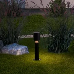 Lampioni Da Giardino-Selezionato da Mazzolaluce Lampioncino da giardino nero led 6w 3000k moderno tubolare