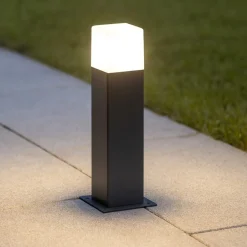 Lampioni Da Giardino-Gea Luce Lampioncino da giardino squadrato antracite adipi