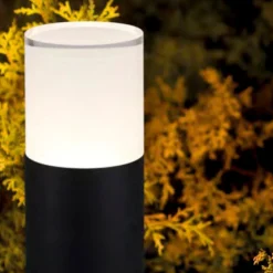 Lampioni Da Giardino-Selezionato da Mazzolaluce Lampioncino per giardini moderni led 8w 3000k ip65 tubolare nero