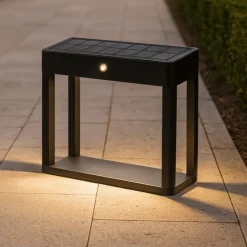 Lampioni Da Giardino-Selezionato da Mazzolaluce Lampioncino solare da giardino moderno nero con sensore di movimento