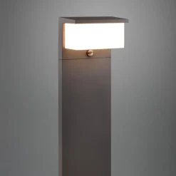 Lampioni Da Giardino-Selezionato da Mazzolaluce Lampione antracite da giardino moderno 13w 3000k con sensore di movimento