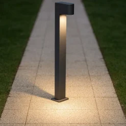 Lampioni Da Giardino-Selezionato da Mazzolaluce Lampione antracite moderno da giardino