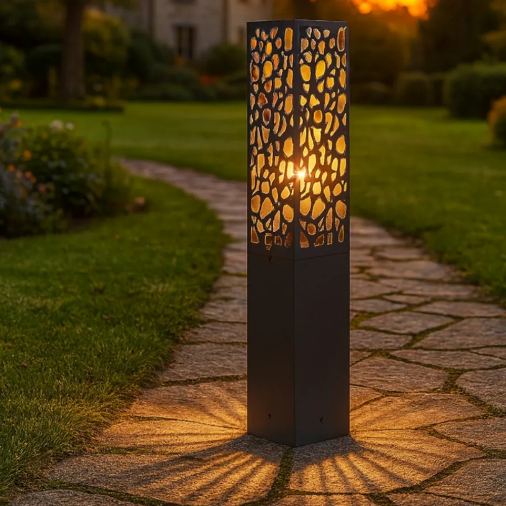 Lampioni Da Giardino-Selezionato da Mazzolaluce Lampione da giardino acciaio inox grigio antracite moderno