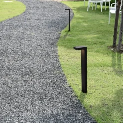 Lampioni Da Giardino-Selezionato da Mazzolaluce Lampione da giardino antracite led 8w 3000k moderno
