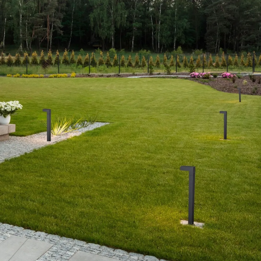 Lampioni Da Giardino-Selezionato da Mazzolaluce Lampione da giardino led 3000k grigio moderno