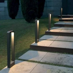 Lampioni Da Giardino-Selezionato da Mazzolaluce Lampione da giardino led 5w 3000k design moderno