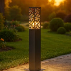 Lampioni Da Giardino-Selezionato da Mazzolaluce Lampione da giardino squadrato antracite moderno acciaio inox