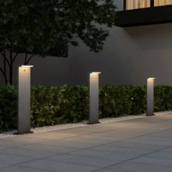 Lampioni Da Giardino-Selezionato da Mazzolaluce Lampione led da giardino anti corrosione con sensore movimento crepuscolare