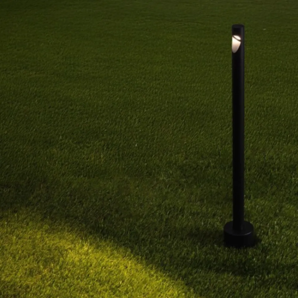 Lampioni Da Giardino-Selezionato da Mazzolaluce Lampione moderno cilindrico nero led 4w 3000k da giardino