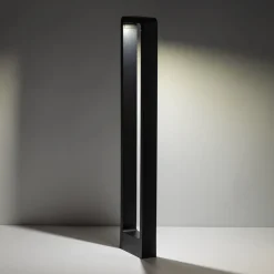 Lampioni Da Giardino-Selezionato da Mazzolaluce Lampione nero design moderno led 10w 3000k per esterno giardino