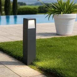 Lampioni Da Giardino-Selezionato da Mazzolaluce Lampione per esterni moderno grafite led 13w 3000k ip65
