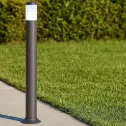 Lampioni Da Giardino-Selezionato da Mazzolaluce Lampione per esterno giardino nero moderno 100cm ip54