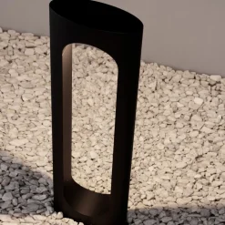 Lampioni Da Giardino-Selezionato da Mazzolaluce Lampione per giardini moderni led 14w 3000k rettangolare