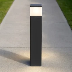 Lampioni Da Giardino-Selezionato da Mazzolaluce Lampione per giardino h80 cm moderno a rettangolo